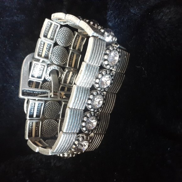 BRACELET: Gorgeous, Sparkling, Unique - Picture 4 of 6